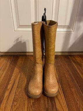 NWT No Boundaries cow girl boots size 7W